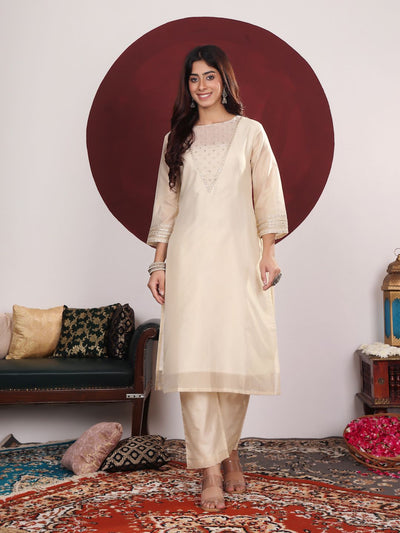 Indyancart VA Women'sFloral Yoke Design Round Neck Regular Kurta With Palazzo With Dupatta