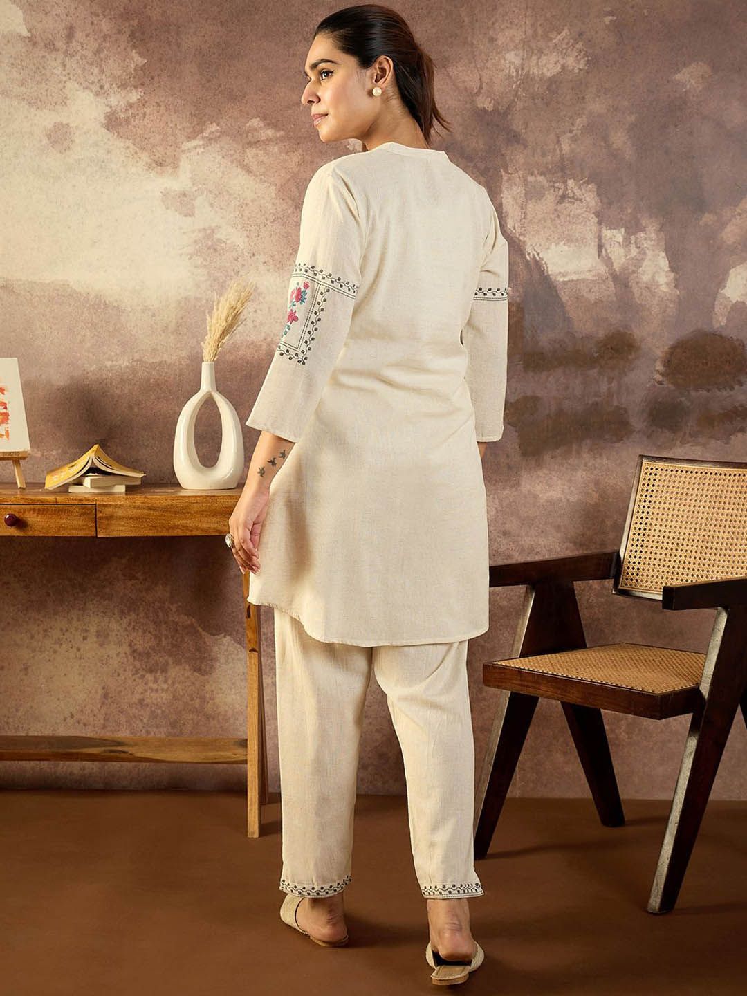 Dhiyona IE Embroidered Pure Cotton Mandarin Collar Neck Top With Trousers A-Line Co-Ords