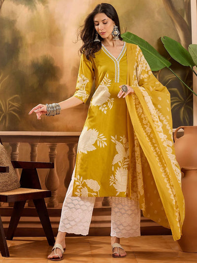 Indyancart SN Women's Floral Printed Thread Work Pure Cotton Straight Kurta Set With Dupatta