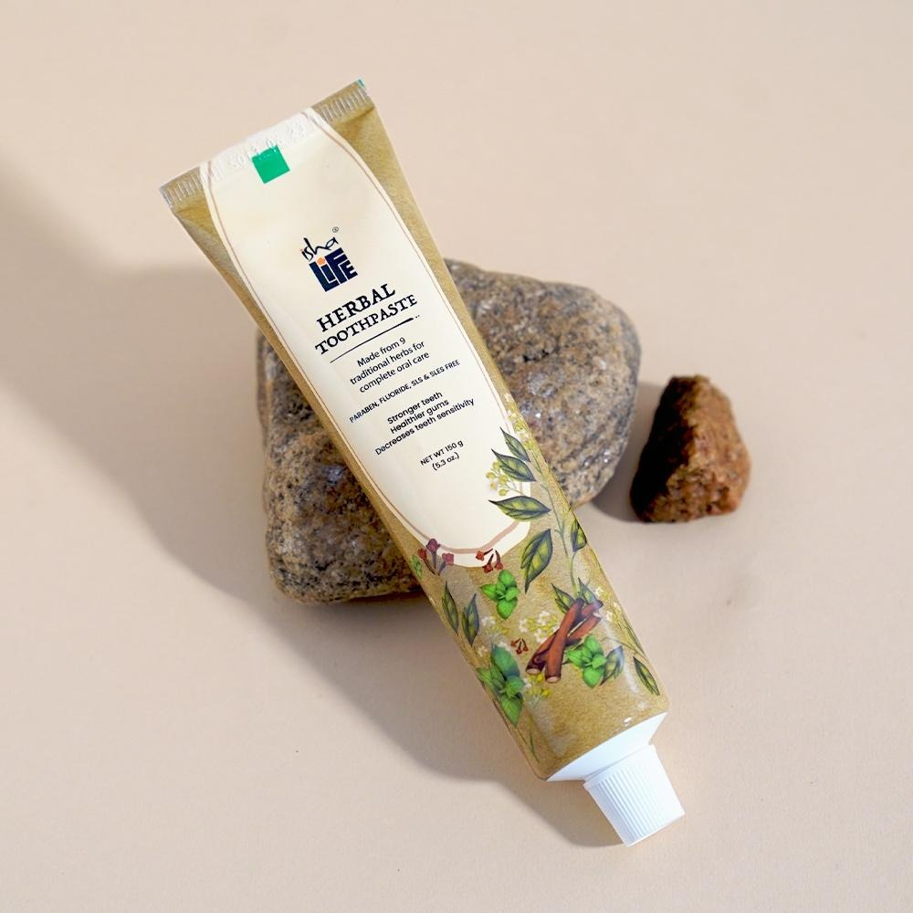 Isha Life Herbal Toothpaste - Indyancart