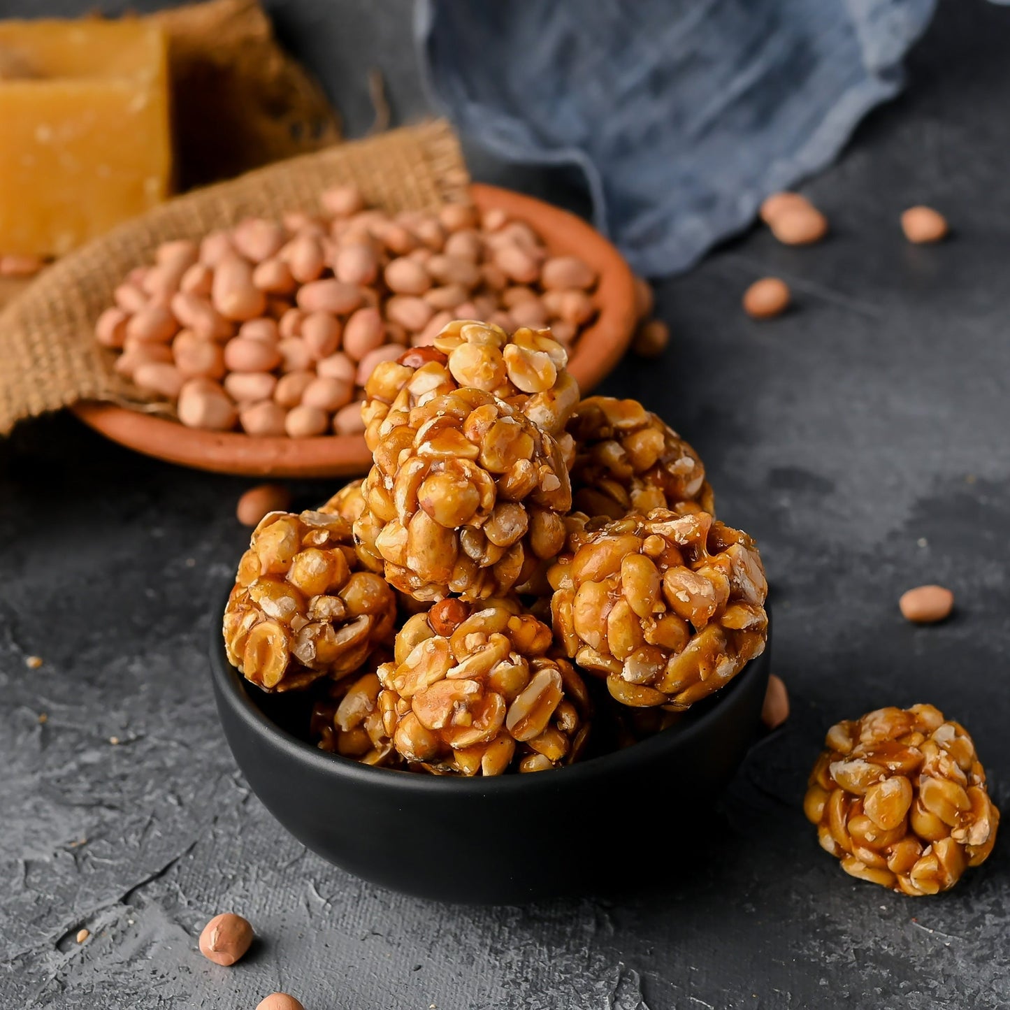 Vellanki Foods - Groundnut Laddu / Chikki Vundalu - Indyancart