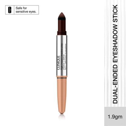 Clinique High Impact Shadow Play eye shadow and definer in Cafe Au Lait with neutral brown shades and soft blending.