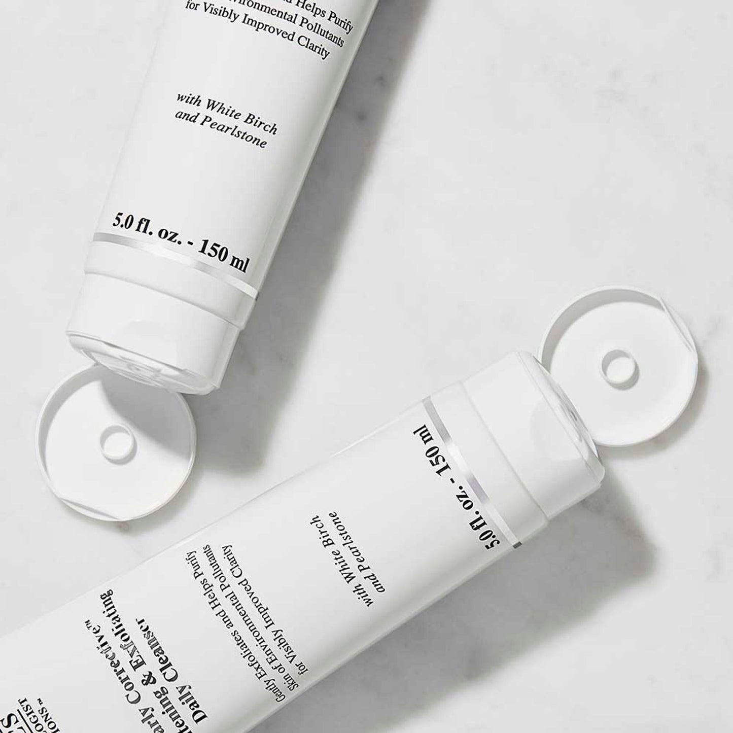 Kiehl's Clearly Corrective Brightening and Exfoliating Daily Cleanser