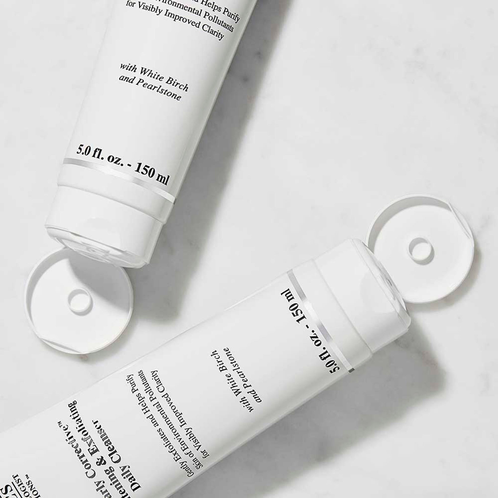 Kiehl's Clearly Corrective Brightening and Exfoliating Daily Cleanser