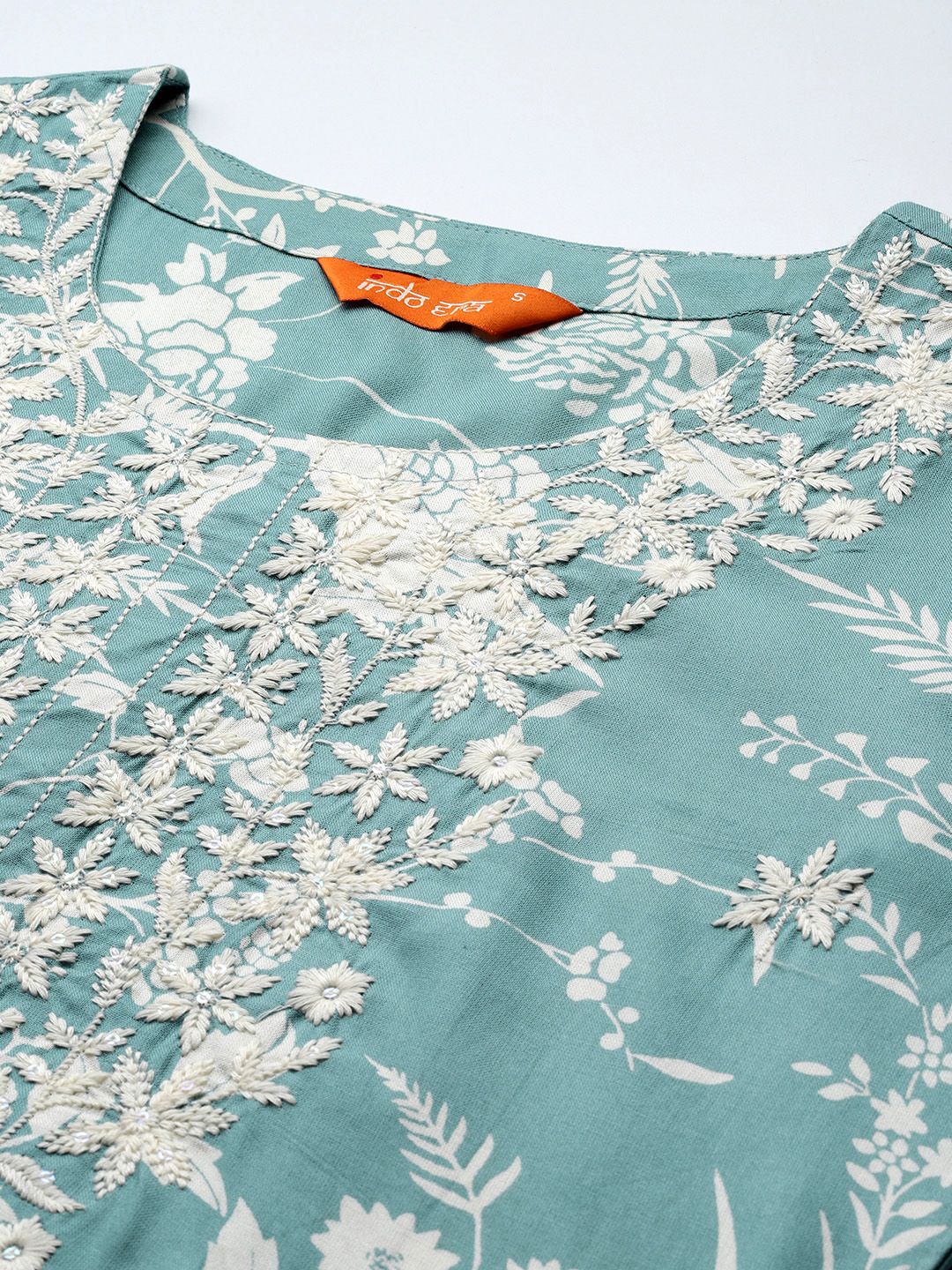 Dhiyona IE Women Floral Embroidered Thread Work Kurta