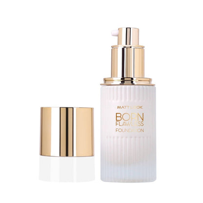 Matt look Born Flawless Weightless Foundation - Born Fair