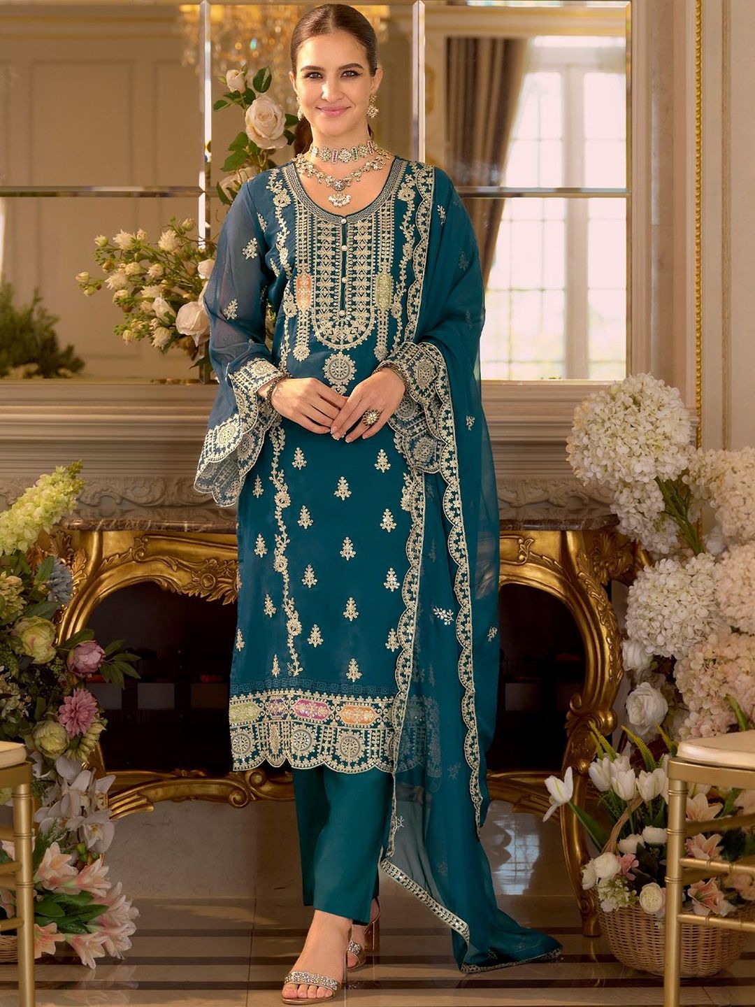 Women Ethnic Motifs Embroidered Kurta with Trousers & Dupatta