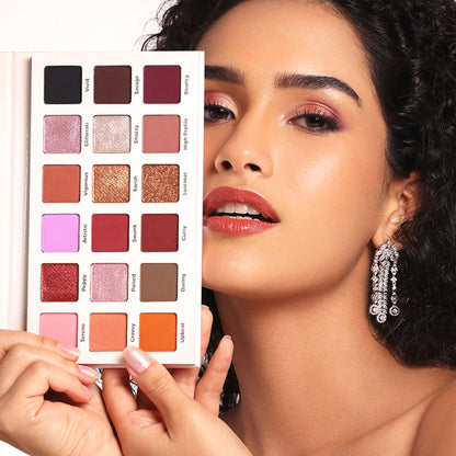 Praush Beauty The Showstopper Eyeshadow Palette With 18 Pigmented Shades