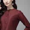 Indyancart IE Women Maroon Striped Straight Kurta