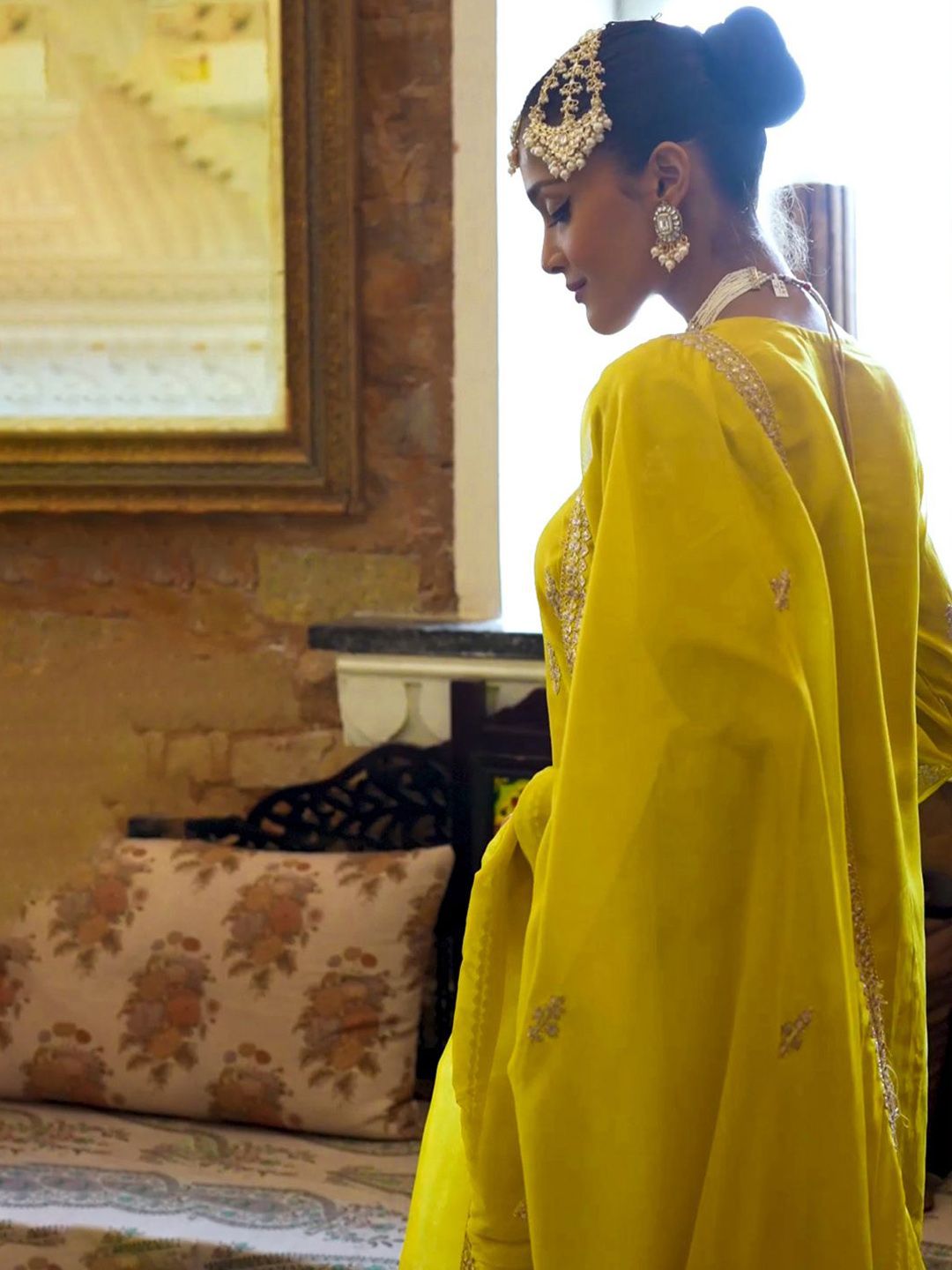 Indyancart IE Women Ethnic Motifs Embroidered Regular Kurta with Palazzos & With Dupatta