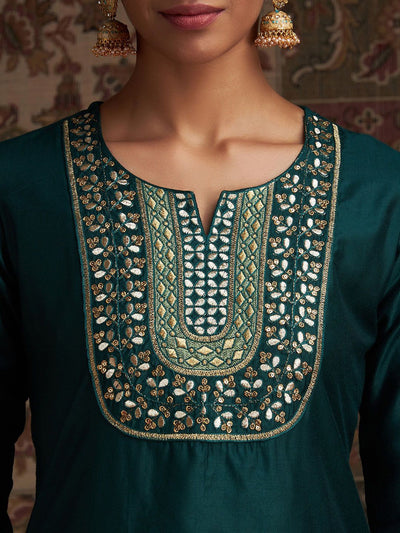 Dhiyona IE Yoke Design Sequinned Kurta & Trousers With Dupatta