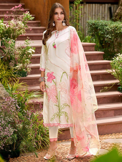 Dhiyona IE Ethnic Motifs Embroidered Regular Sequinned Kurta with Trousers & With Dupatta