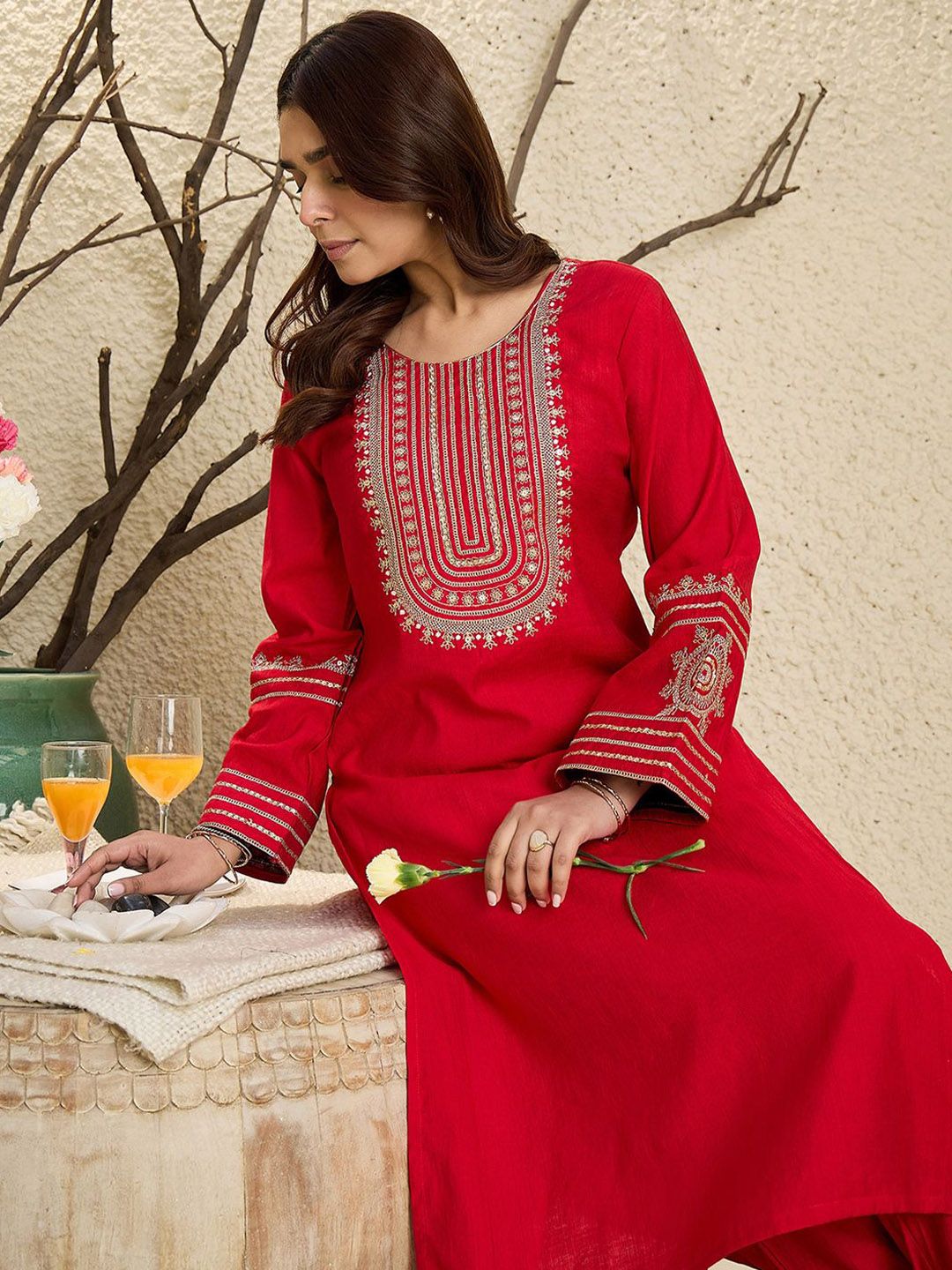 Dhiyona IE Floral Yoke Design Flared Sleeves Zari Straight Kurta With Trousers