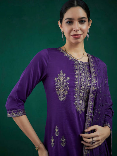 Indyancart IE Floral Embroidered Regular Sequinned Kurta Wwith Trousers & Dupatta