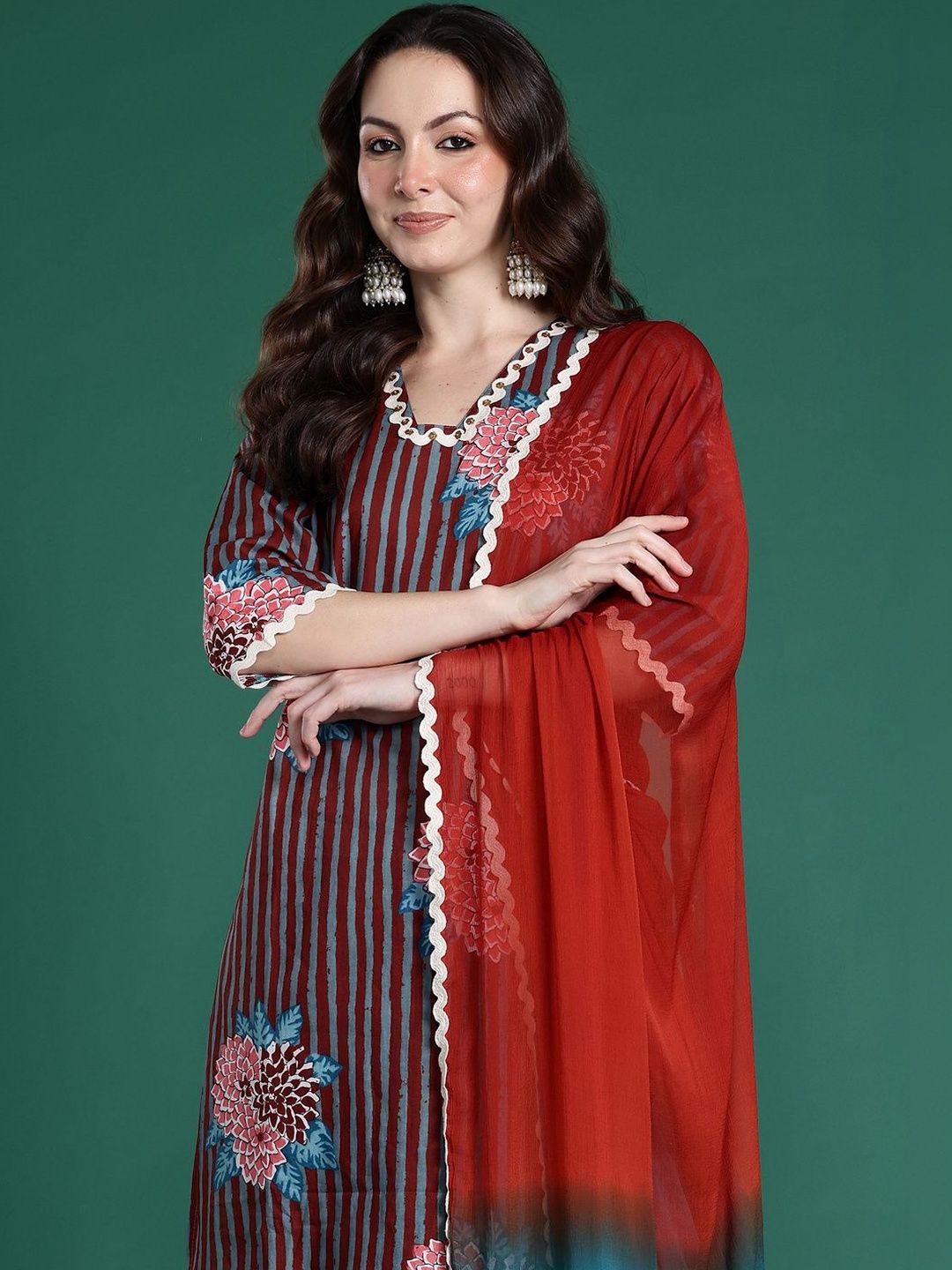 Women Printed Regular Pure Cotton Kurta with Trousers & With Dupatta