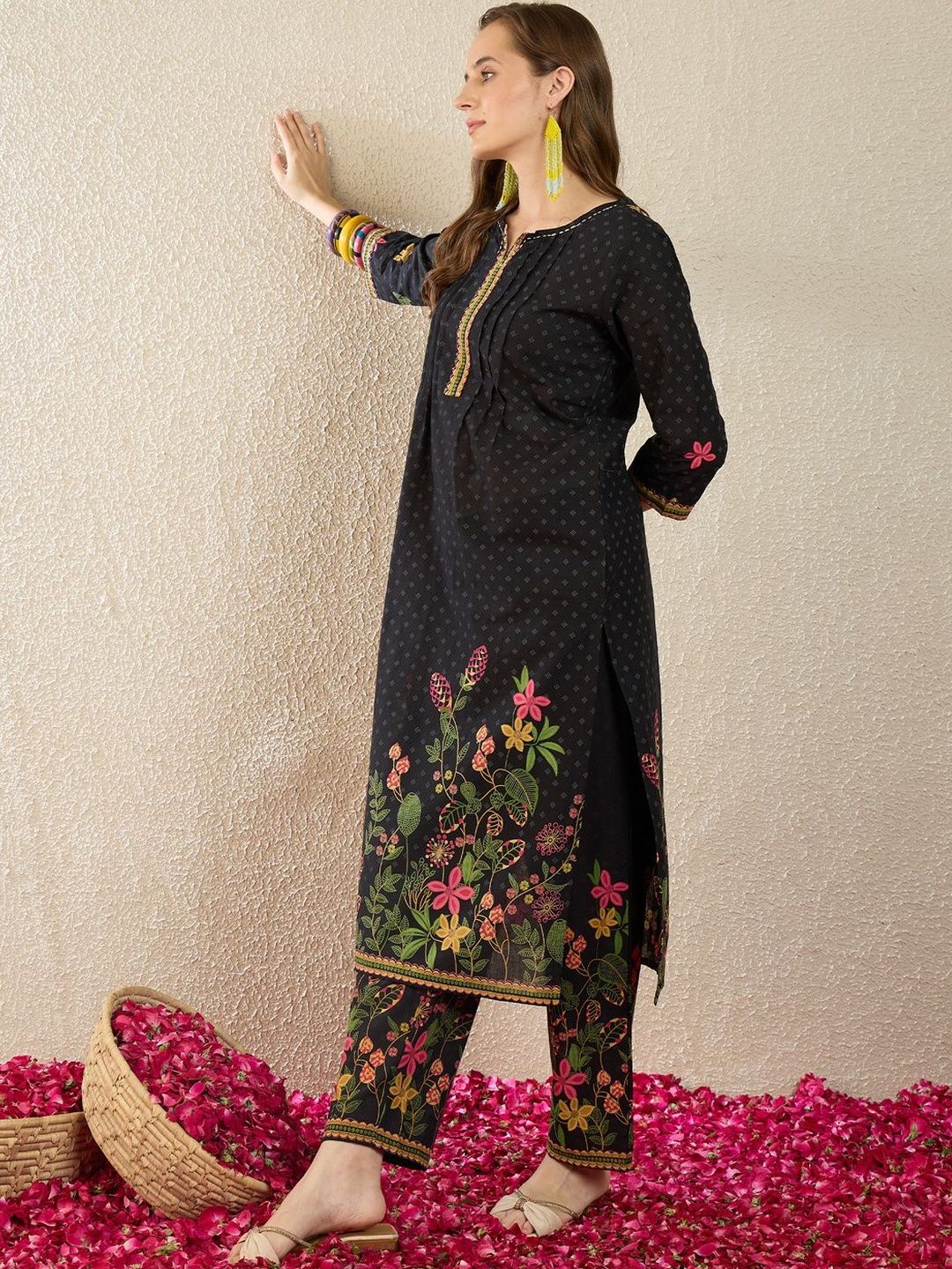 Floral Printed Thread Work Pure Cotton Straight Kurta With Trousers