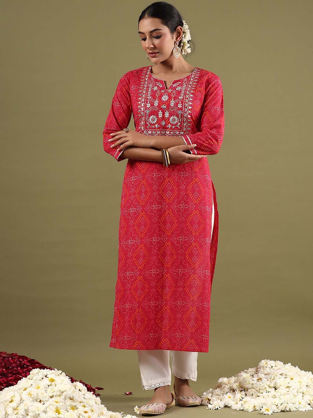 Indyancart IE Women Floral Printed Notched Neck Thread Work Straight Cotton Kurta