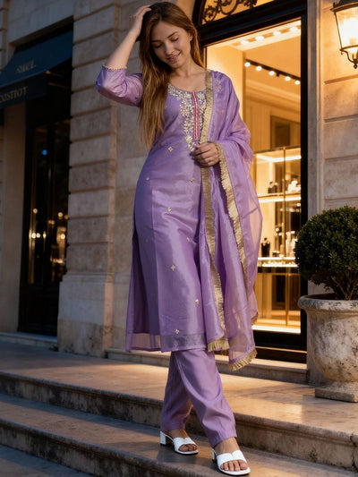 Indyancart IE Women Ethnic Motifs Embroidered Sequinned Kurta With Trousers & Dupatta