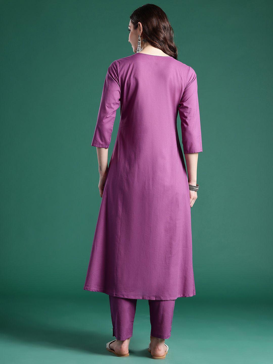 Indyancart IE Floral Embroidered Pure Cotton Kurta with Trousers