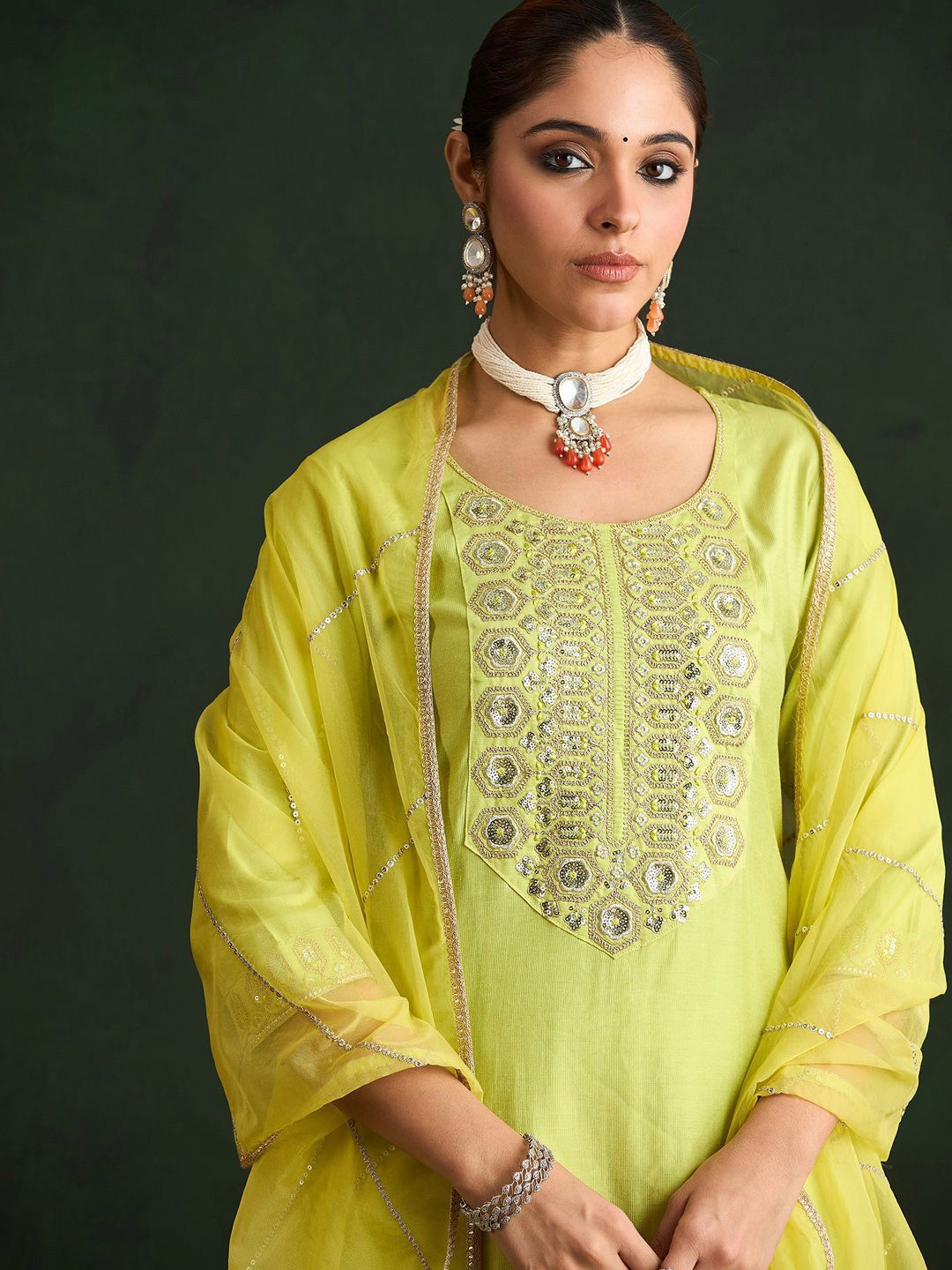 Embroidered Liva Straight Kurta With Trousers & Dupatta