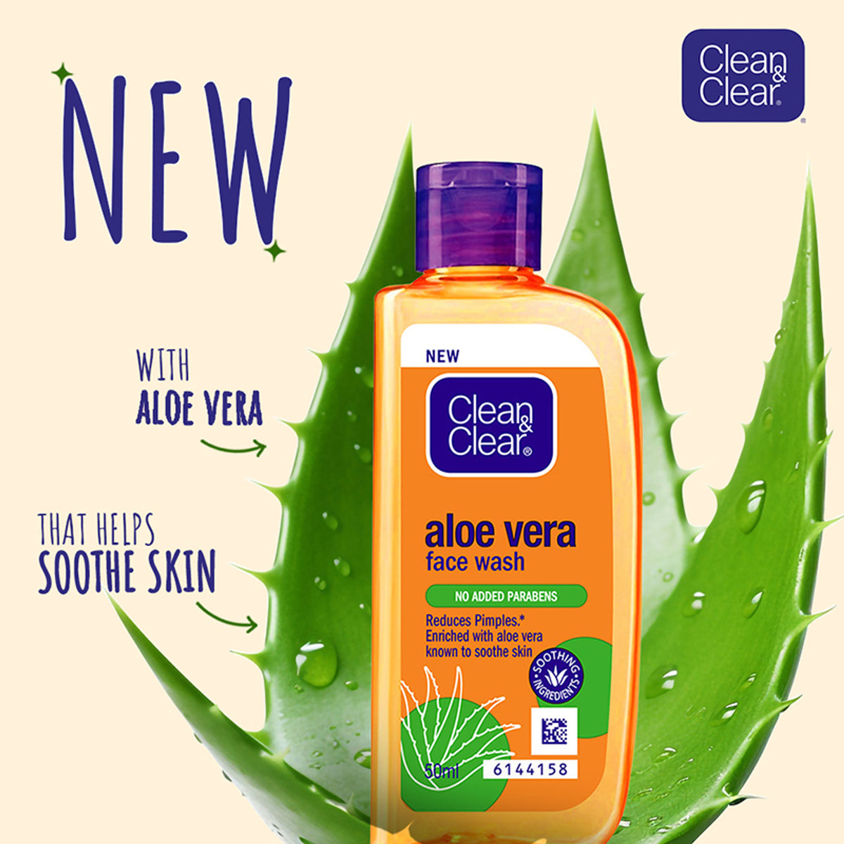 Clean & Clear Aloe Vera Face Wash bottle with gentle hydrating cleanser for oily skin and acne reduction