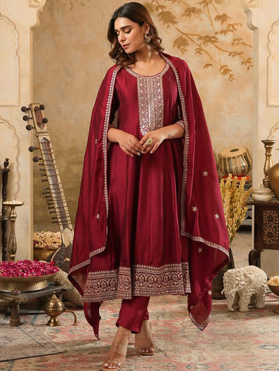 Dhiyona IE Floral Yoke Design Round Neck Zari Anarkali Kurta & Trousers With Dupatta