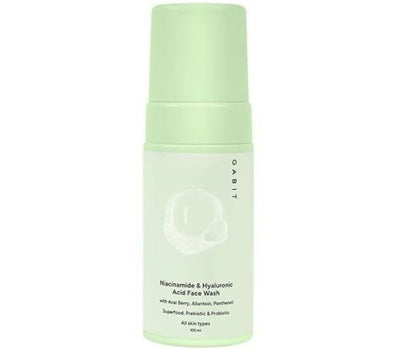 Gabit Niacinamide and Hyaluronic Acid foaming face wash in a pump bottle, showing the product label and foaming texture.