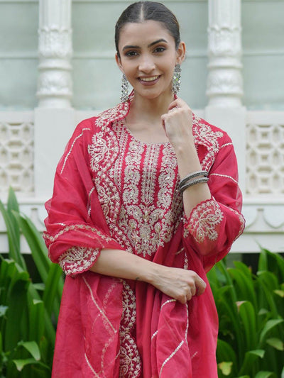 Dhiyona IE Ethnic Motifs Embroidered Liva Kurta With Trousers & Dupatta