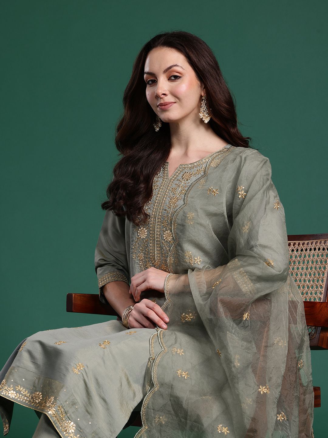 Women Ethnic Motifs Embroidered Regular Kurta with Trousers & With Dupatta