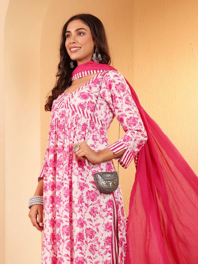 Indyancart VA Women'sFloral Printed V Neck Pure Cotton A Line Kurta With Palazzos And Dupatta