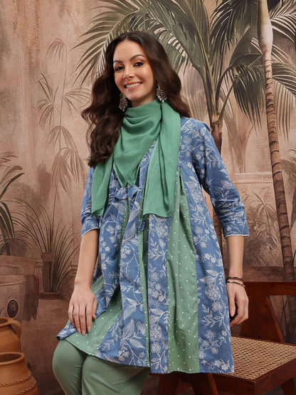 Indyancart SN Women's Ethnic Motifs Printed Pleated Mirror Work Kurta Set