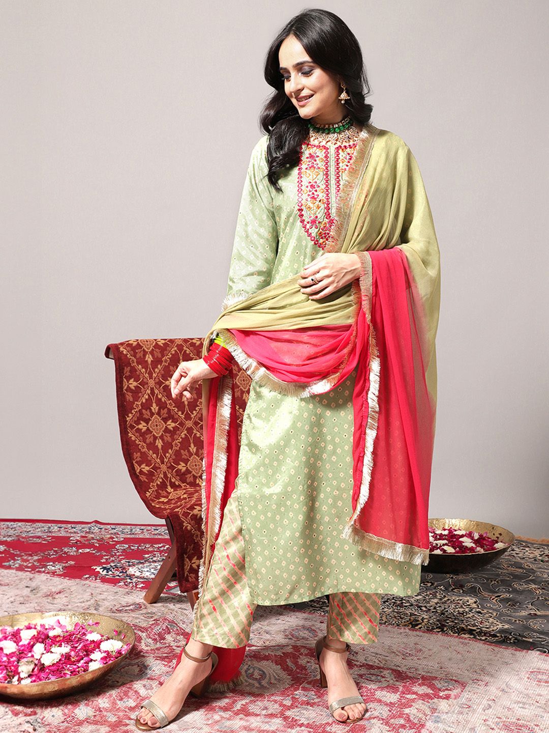 Indyancart VA Women's Green Leheriya Embroidered Mirror Work Kurta with Trousers & With Dupatta
