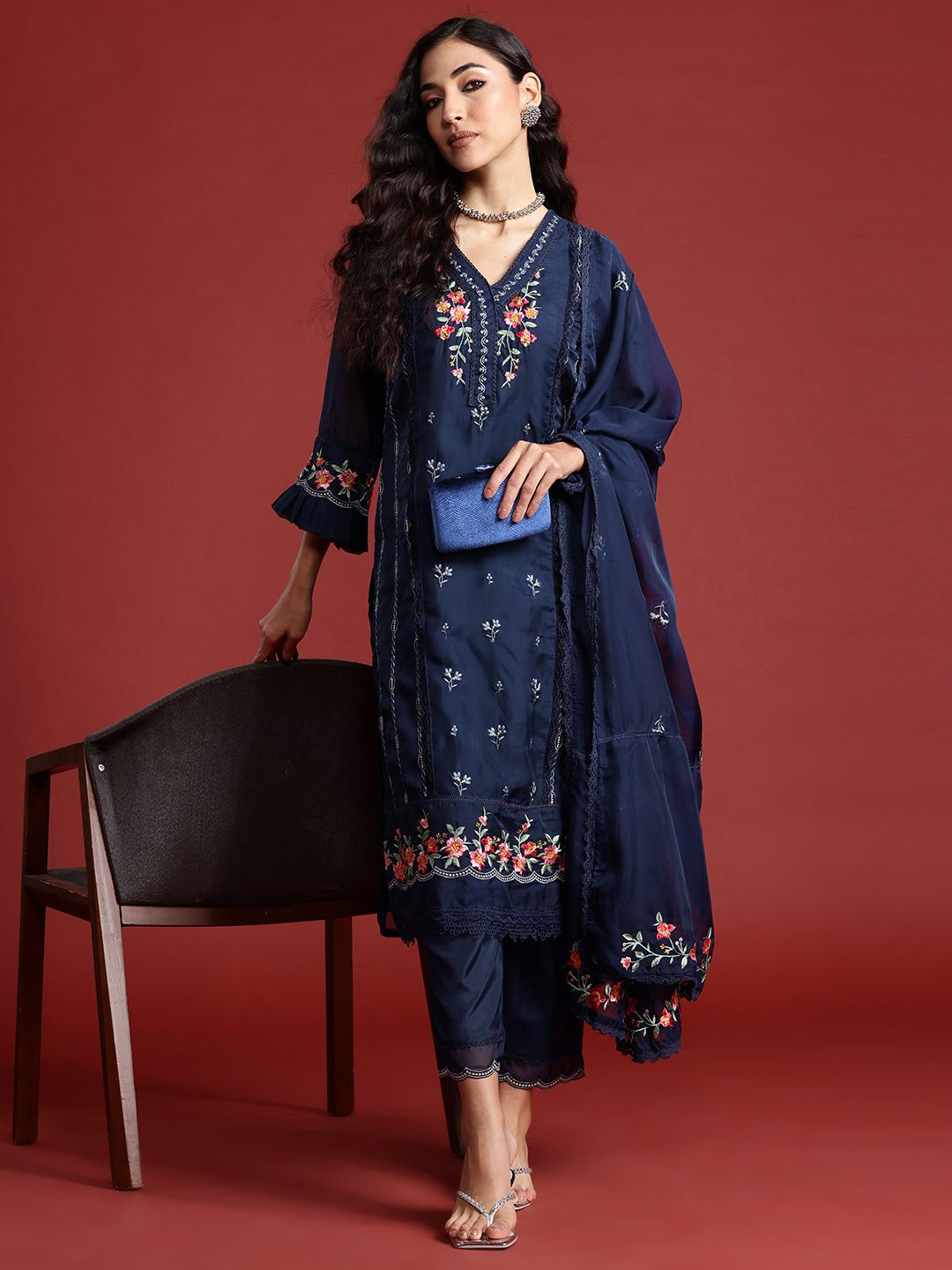 Indyancart IE Women Floral Embroidered Panelled Thread Work Kurta with Trousers & With Dupatta