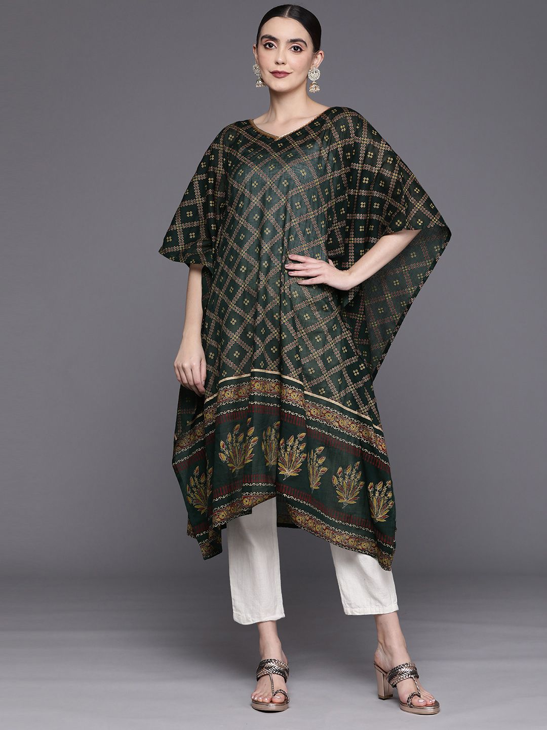 Dhiyona IE Women Ethnic Motifs Printed Gotta Patti Kaftan Kurta