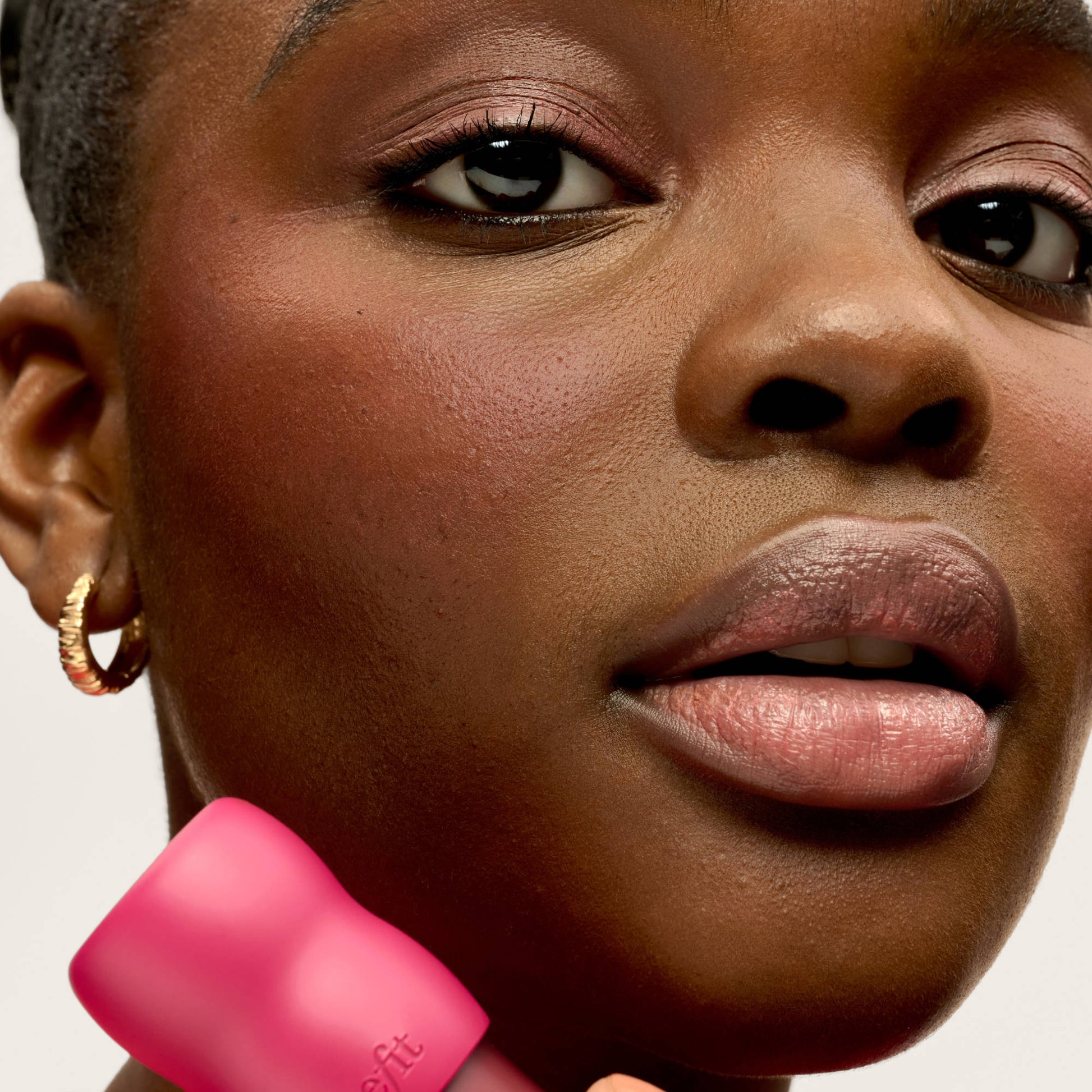 Benefit Cosmetics Play Daze Airy Liquid Blush - Berri Blackberry