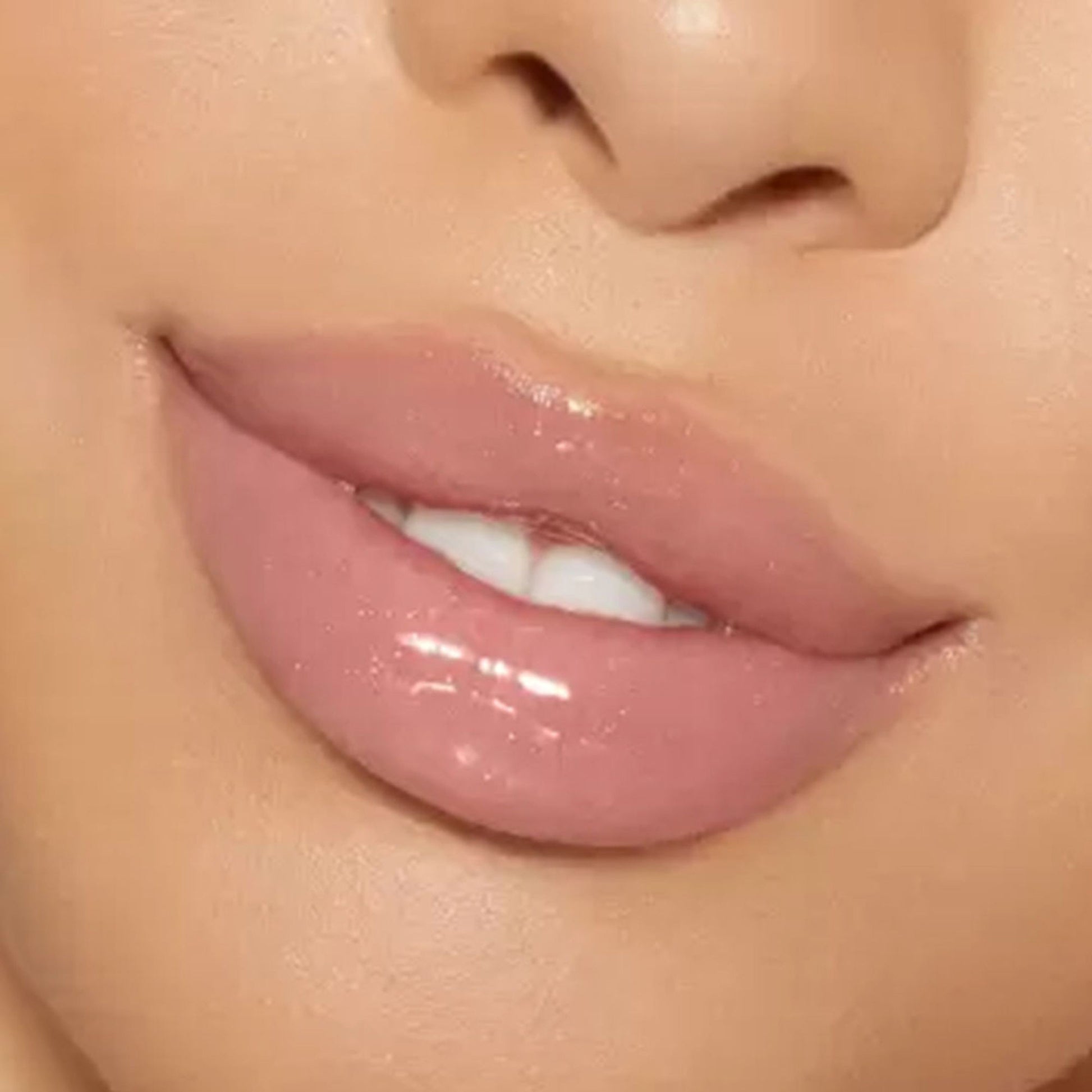 Makeup Revolution Disney Pixar’s Finding Nemo X Revolution Nemo Clear Lip Gloss
