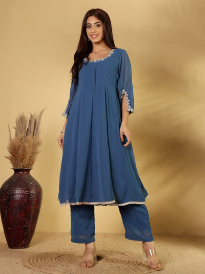 Indyancart VA Women's Panelled Thread Work Anarkali Kurta with Palazzos & Fringed Dupatta