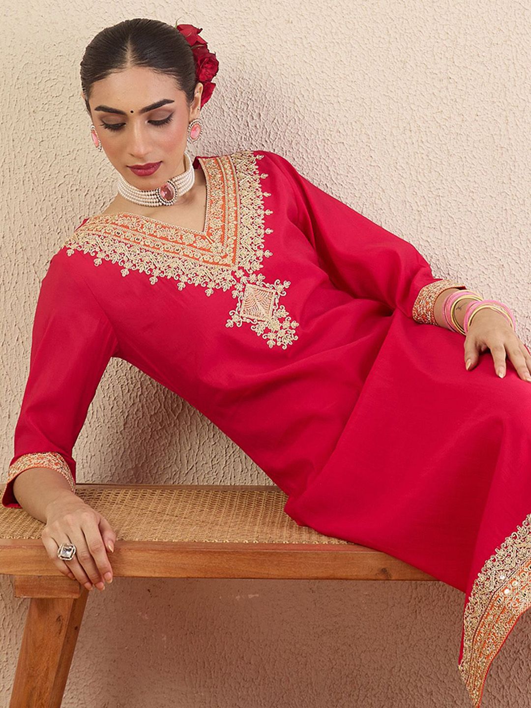 Women Ethnic Motifs Embroidered Regular Kurta with Trousers