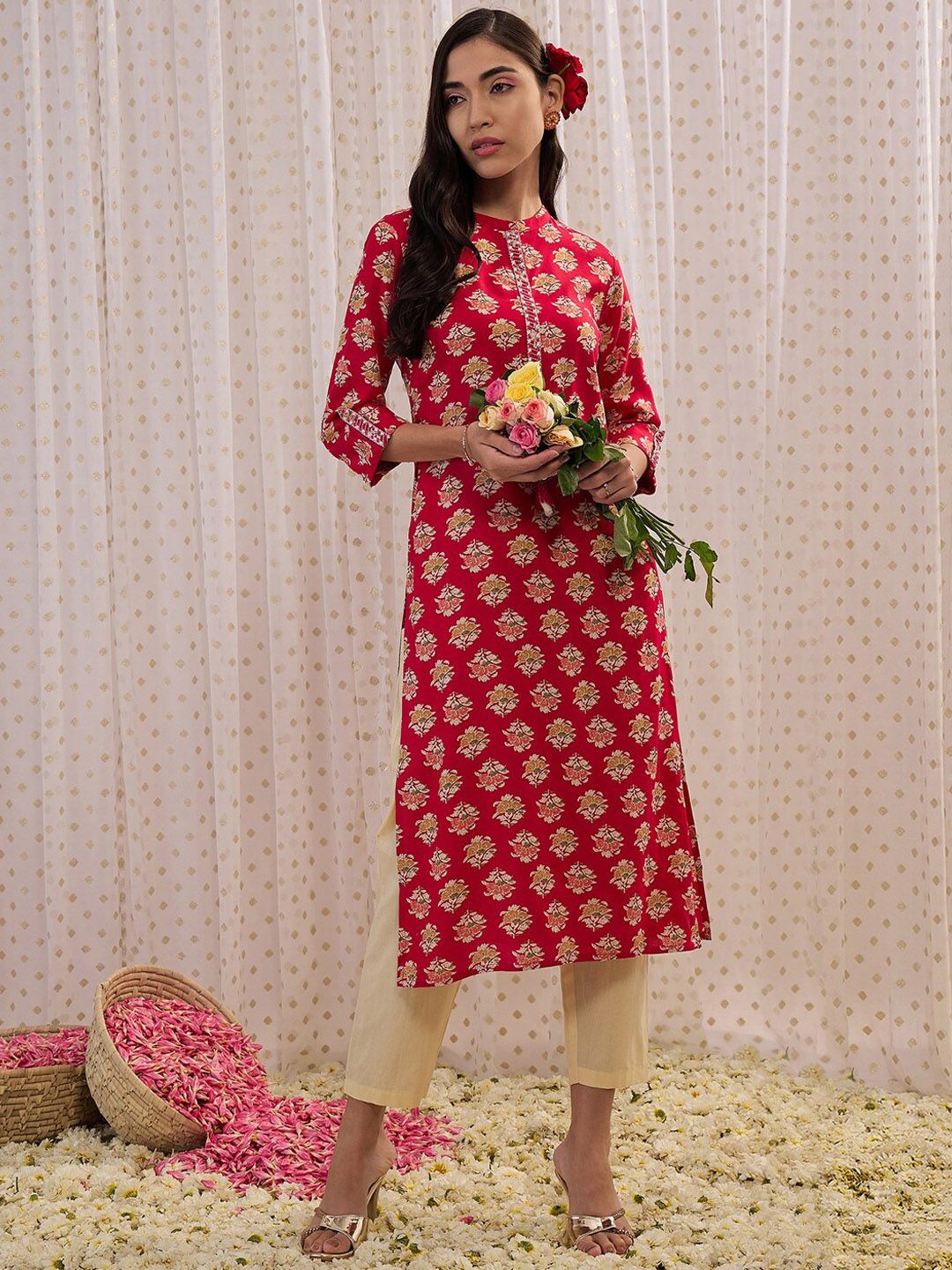 Indyancart IE Floral Printed Mandarin Collar Three-Quarter Sleeves Kurta