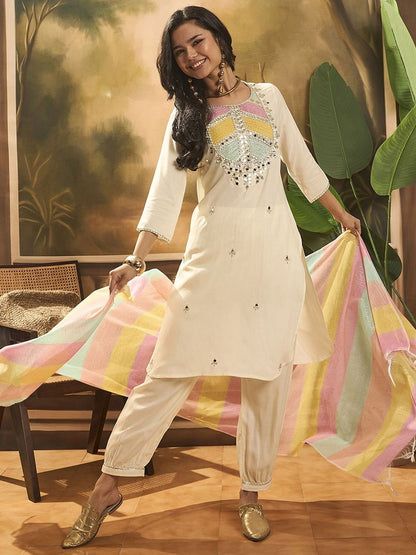 Indyancart SN Women's Floral Embroidered Straight Kurta & Trousers With Dupatta