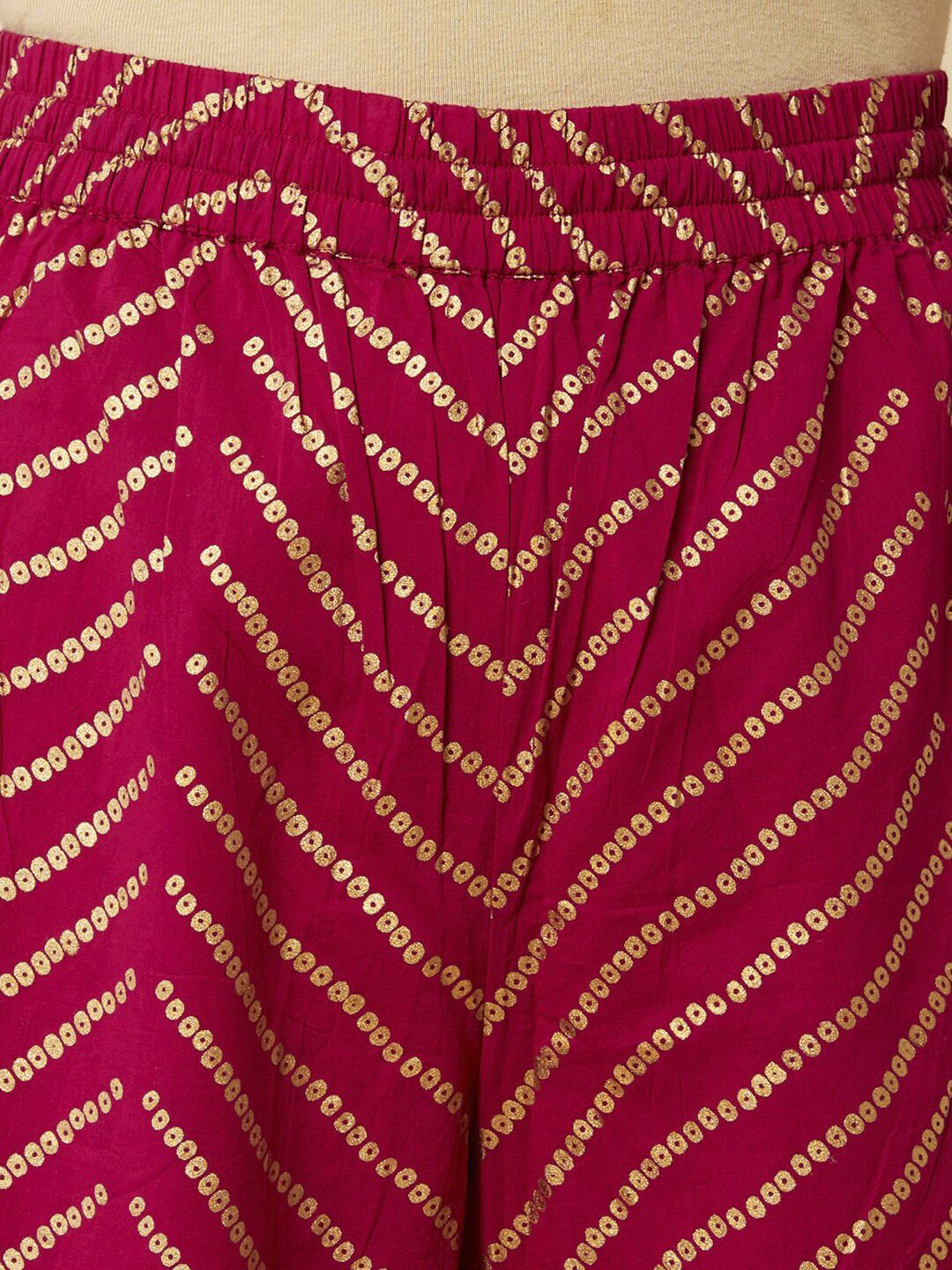 Indyancart VA Women's Magenta Ethnic Motifs Printed Panelled Kurta with Palazzos