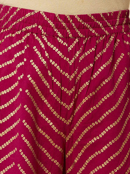 Indyancart VA Women's Magenta Ethnic Motifs Printed Panelled Kurta with Palazzos
