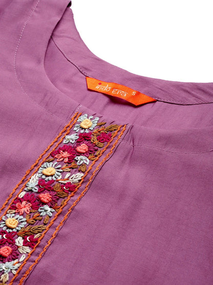 Indyancart IE Floral Embroidered Thread Work Kurta with Trousers & With Dupatta