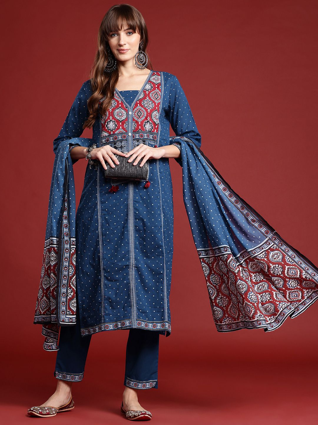 Ethnic Motifs Printed Thread Work Kurta with Trousers & Dupatta