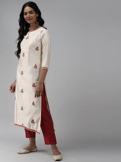 Indyancart IE Women Off White Solid Thread Work Liva Kurta with Trousers & Dupatta