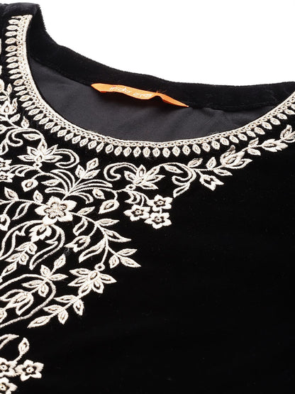 Indyancart IE Women Floral Embroidered Regular Thread Work Velvet Kurta with Trousers & Dupatta