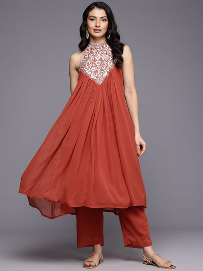 Dhiyona VA Women'sFloral Yoke Design Pleated Sequinned Kurta with Trousers