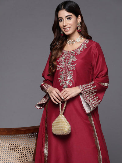 Indyancart VA Women'sFloral Embroidered Zari Kurta with Trousers & Dupatta