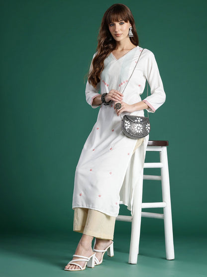 Indyancart IE Embroidered Thread Work Kurta