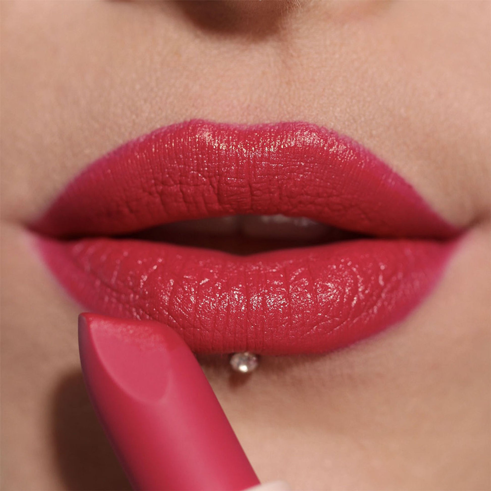 Makeup Revolution Lip Allure Soft Satin Lipstick - Material Girl Wine